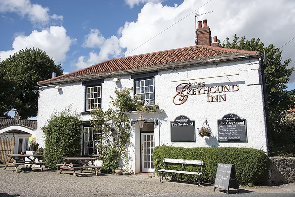 The Greyhound Inn Bedale Exteriér fotografie