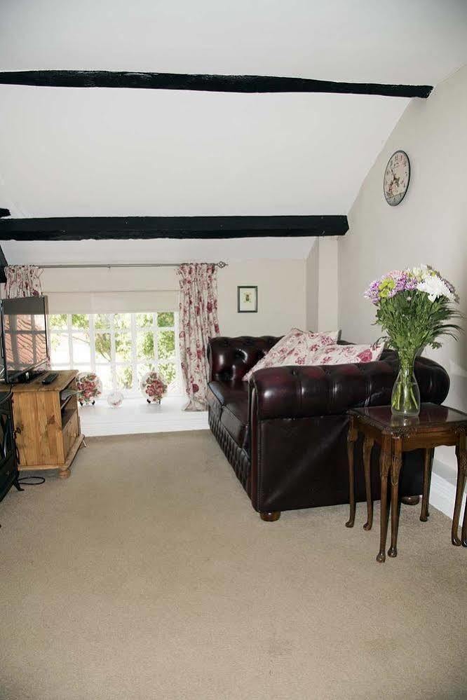 The Greyhound Inn Bedale Exteriér fotografie