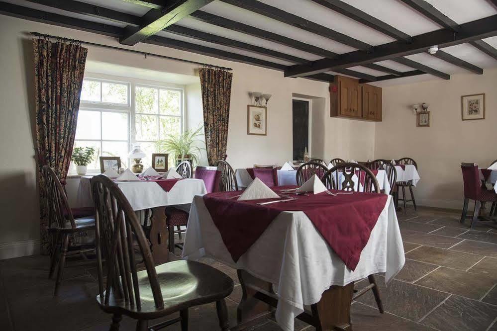 The Greyhound Inn Bedale Exteriér fotografie